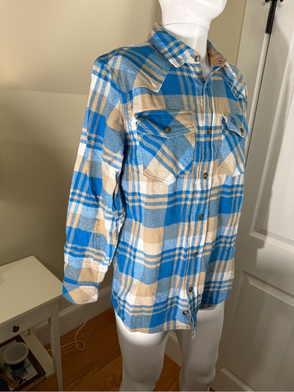 🦌 Legendary Whitetails Plaid Flannel Shirt Men’s Medium Blue Tan Western - Picture 5 of 10